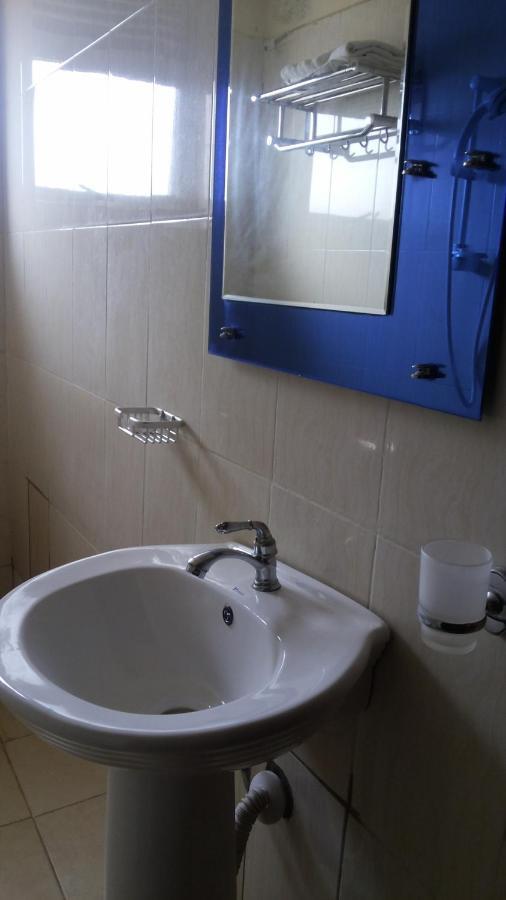 Hotel Good News Lira Ngoại thất bức ảnh