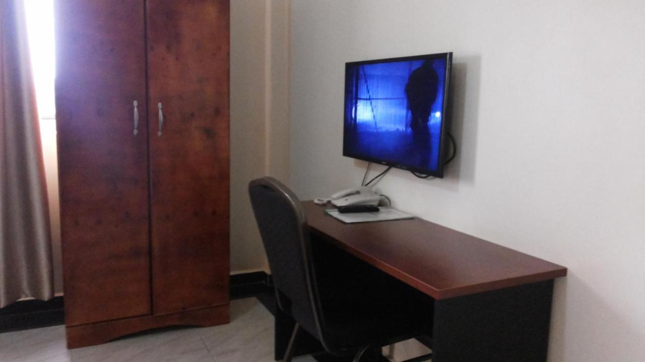 Hotel Good News Lira Ngoại thất bức ảnh